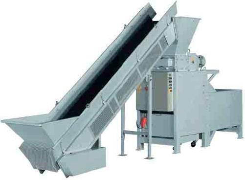 INDUSTRIEZERKLEINERUNGSANLAGEN / INDUSTRIESHREDDER
